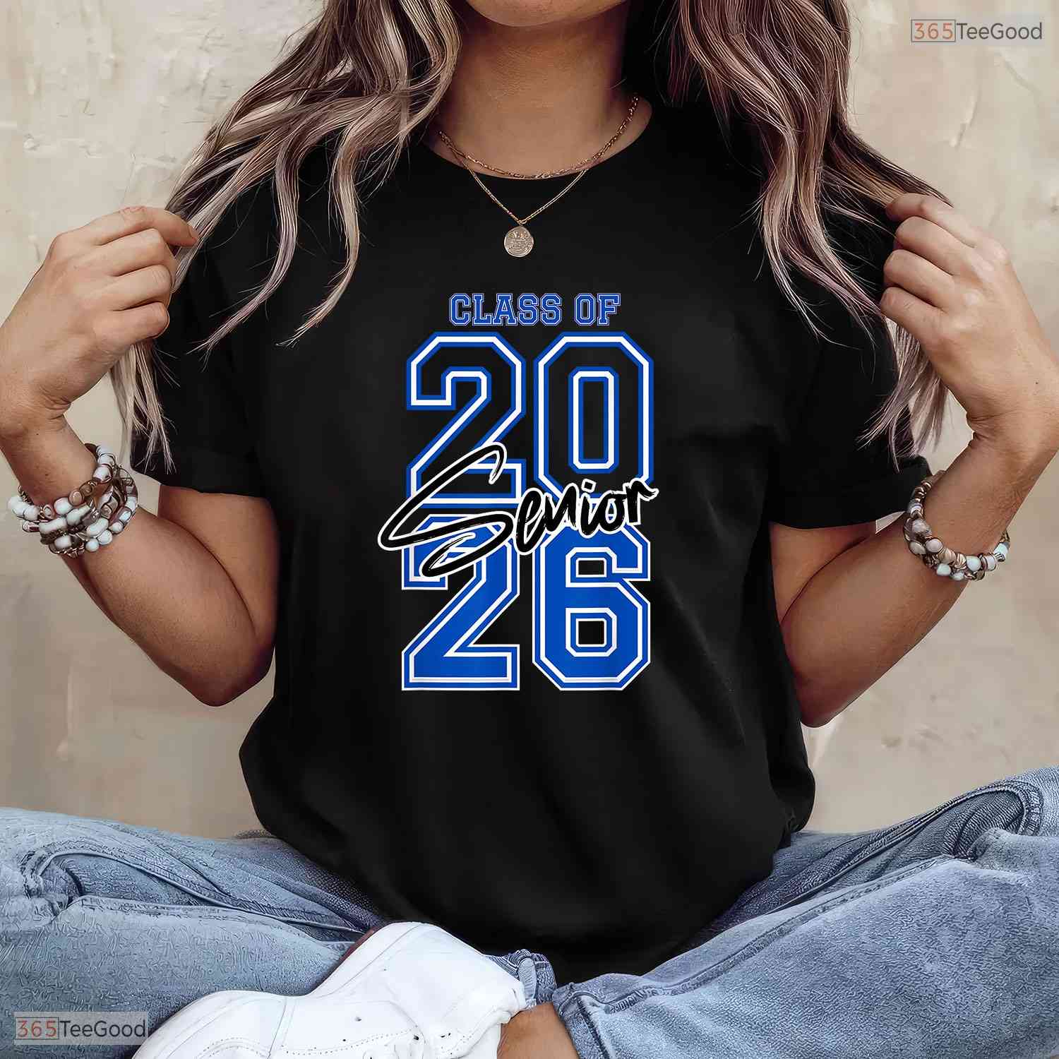 Minimalist Class of 2026 Senior Graduation T-Shirt For High School Students
