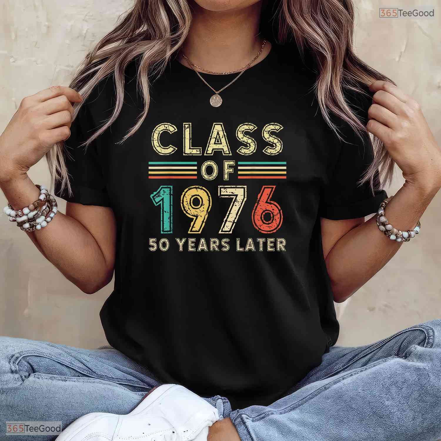 Vintage 50th Class Of 1976 Reunion Alumni Graduation Anniversary Party T-Shirt
