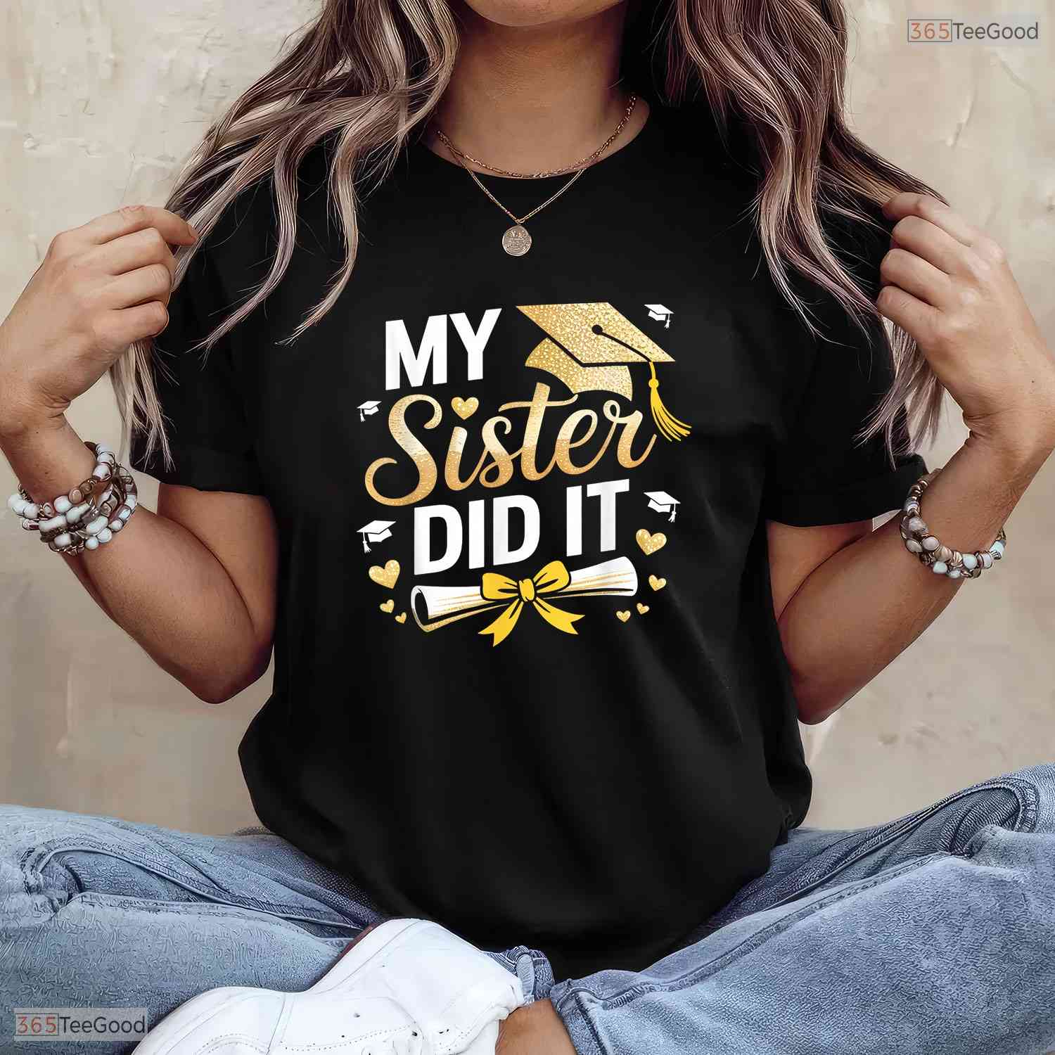 Supportive My Sister Did It Graduation Day Celebration Family Party T-Shirt
