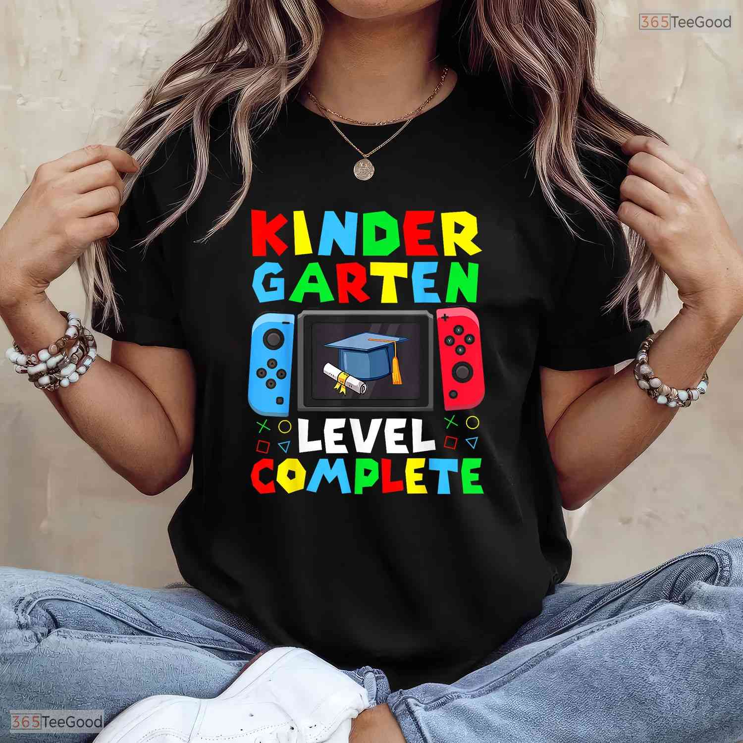 Level Up Senior Video Gamer Boys Graduation Class Of 2026 Celebration T-Shirt