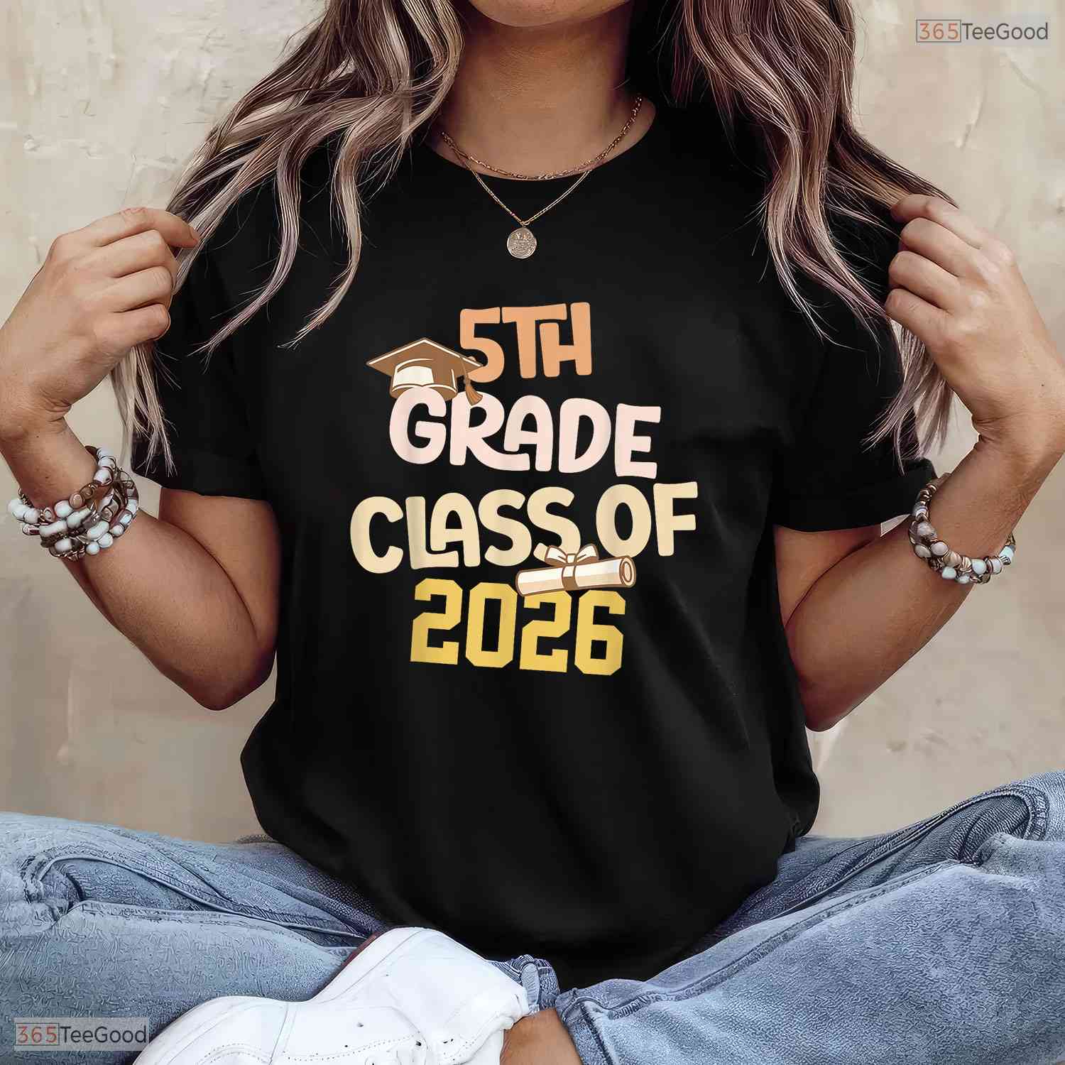 Amazing 5th Grade Graduation Class 2026 School Graduate Elementary Party Youth T-Shirt