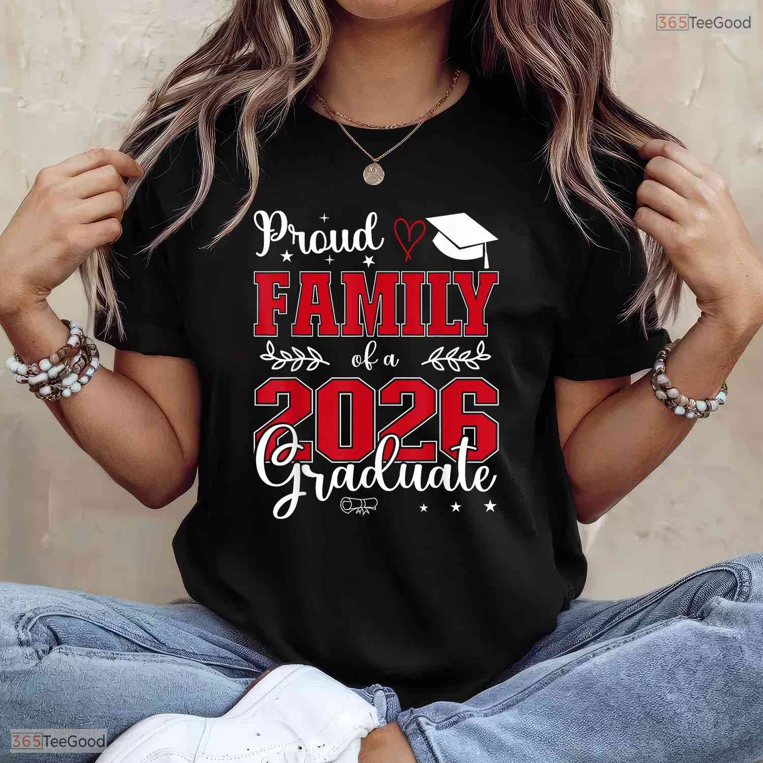 Proud Family Of A Class Of 2026 Graduate High School Ceremony Party T-Shirt