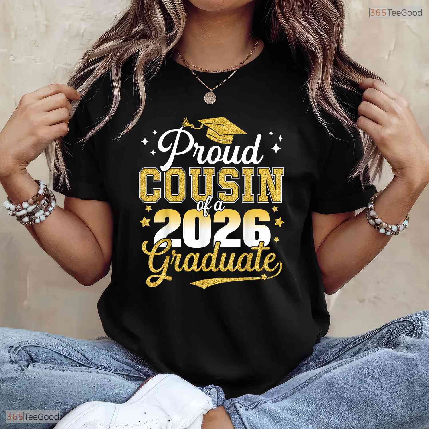 Proud Cousin Of A Class Of 2026 Graduate University Commencement Party T-Shirt