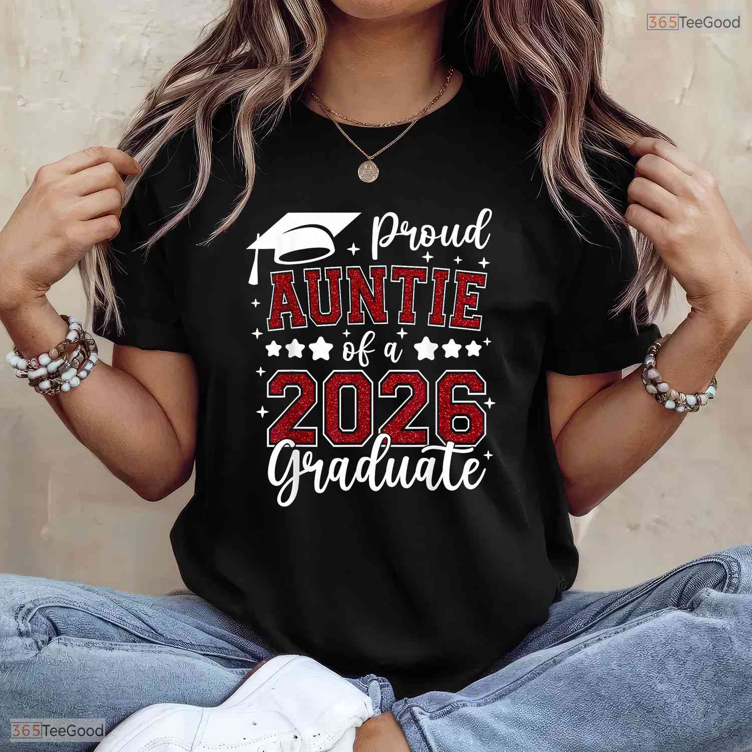 Proud Auntie Of A 2026 Graduate High School Senior Family Celebration T-Shirt