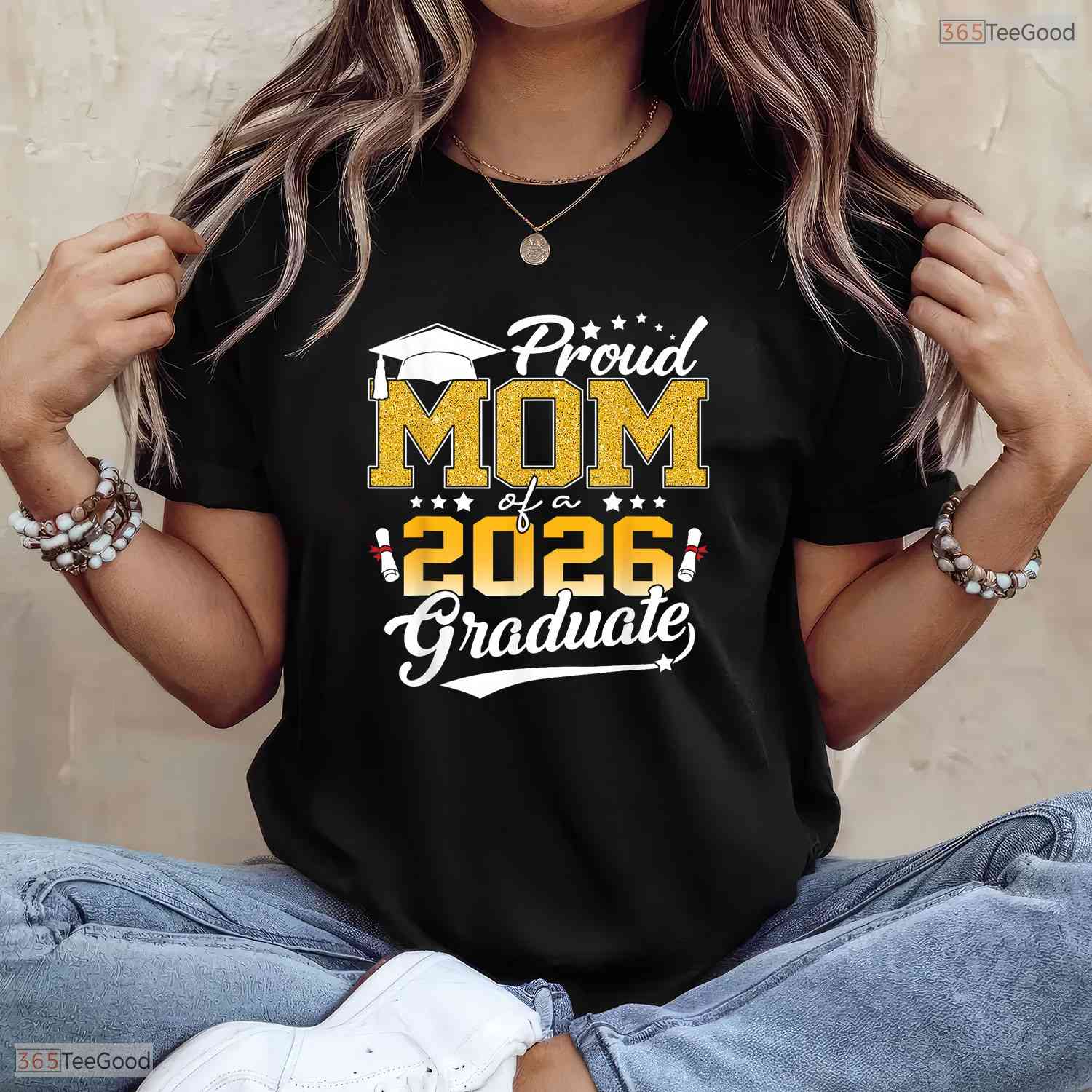 Senior Mom 2026 Proud Mother Of A Class Of 2026 Graduate Celebration T-Shirt