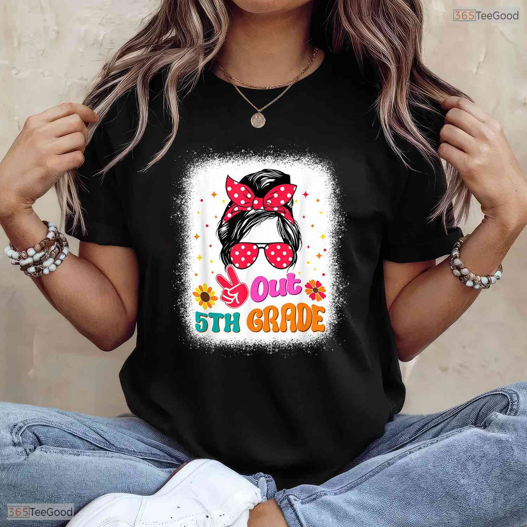 Peace Out 5th Grade Messy Bun Girl Elementary School Moving Up Graduation T-Shirt