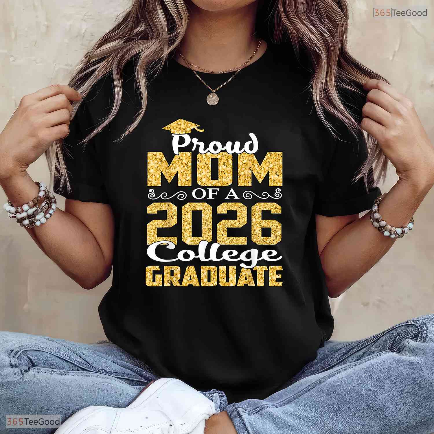 Proud Mom Of A 2026 College Graduate University Commencement Family T-Shirt