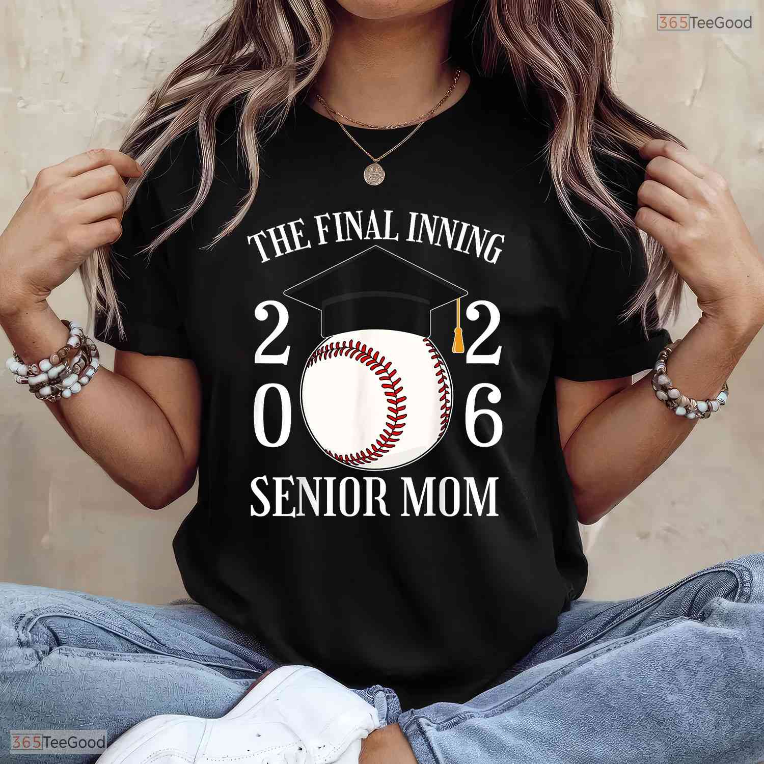 The Final Inning Senior Baseball Mom Class Of 2026 Graduate Sports Team T-Shirt
