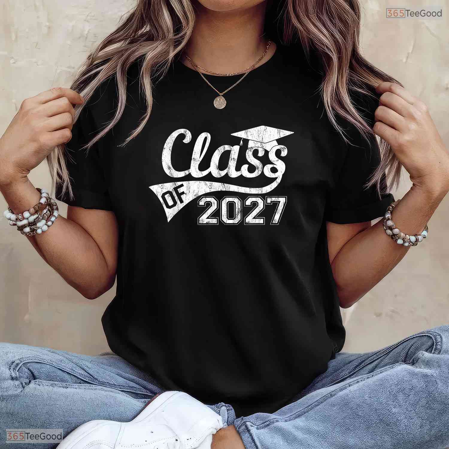 Class Of 2027 Graduation High School Senior First Day Of School T-Shirt