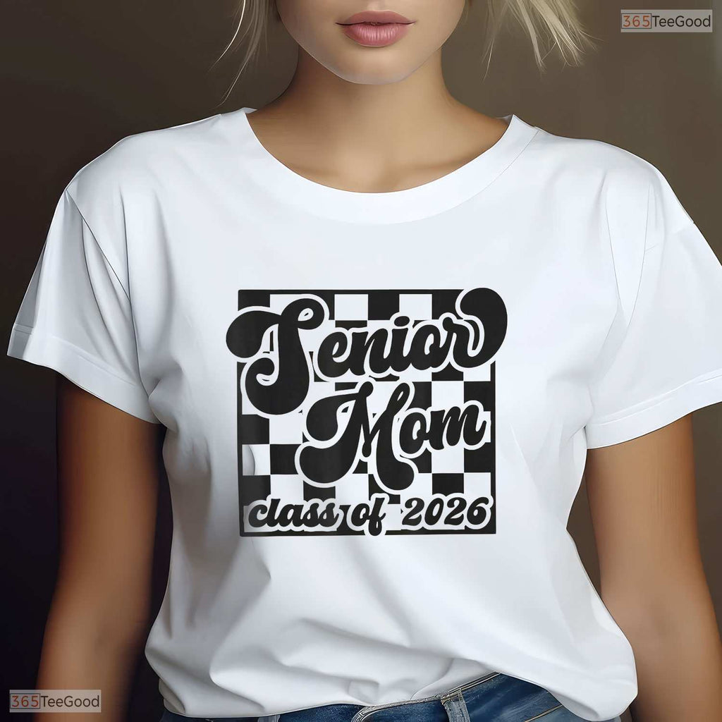 Retro Senior Mom Class Of 2026 Proud Mama Of A High School Graduate T-Shirt