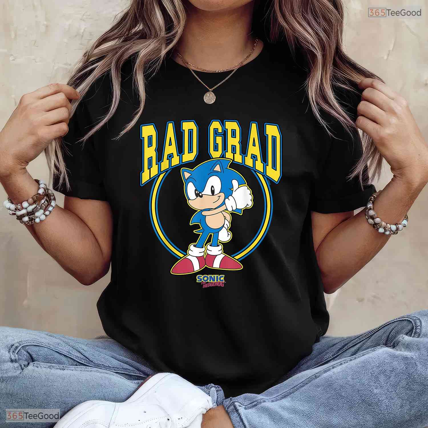 Awesome Fast Blue Gamer Character Rad Grad Thumbs Up Graduation Boys T-Shirt