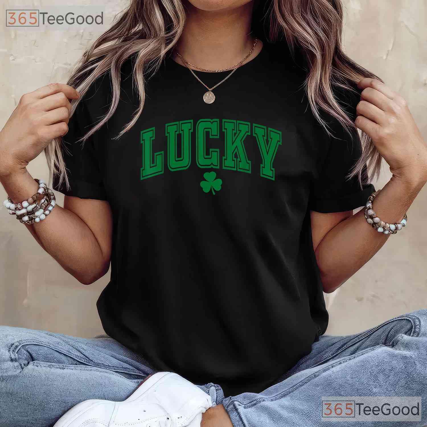 Lucky Shamrock St Patricks Day T-Shirt Classic Irish Green Men Women