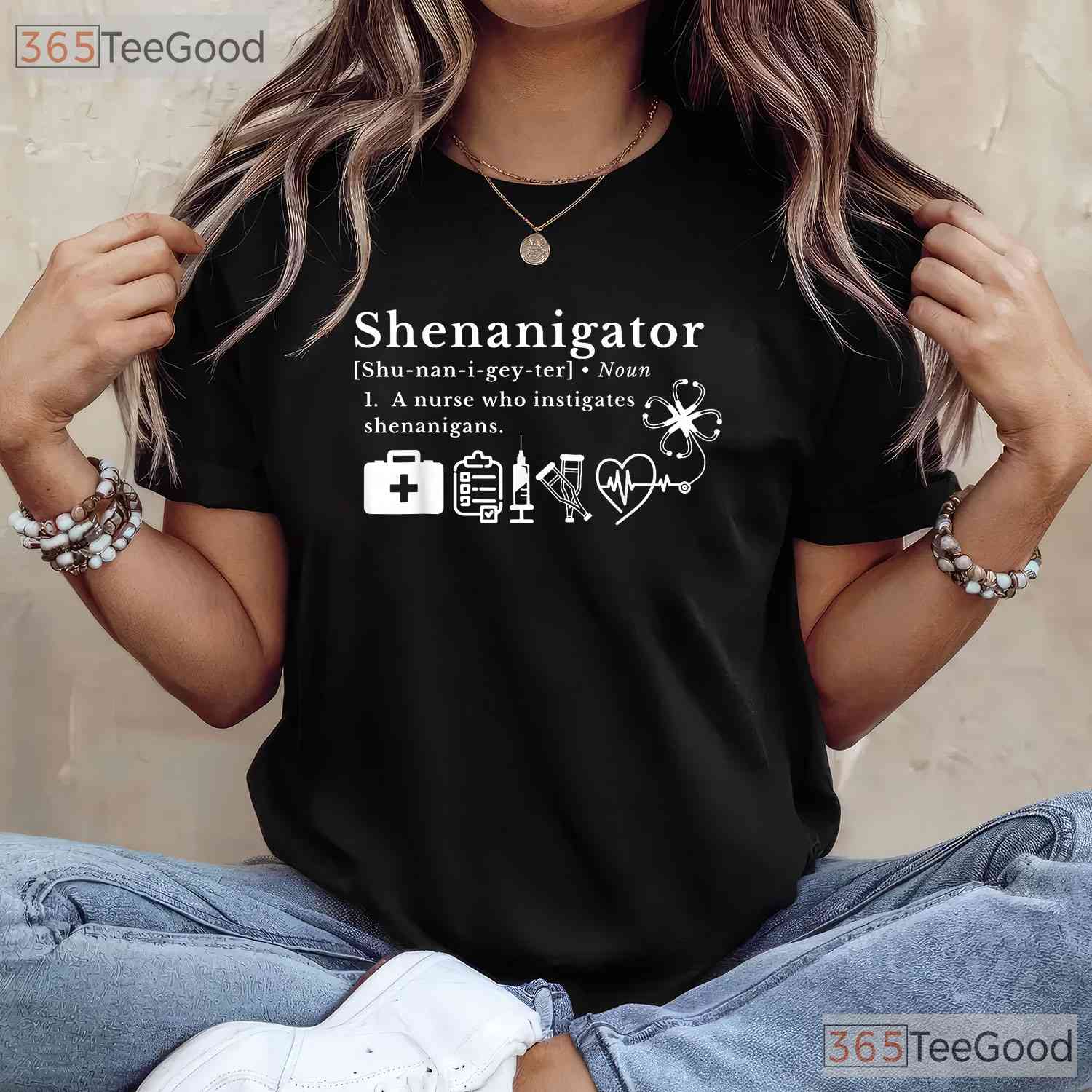 Shenanigator Definition RN Nurse St Patricks Day T-Shirt Nursing Crew Tee