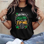 Vintage Shamrock Waitress Bartender St Patricks Day T-Shirt Server Crew