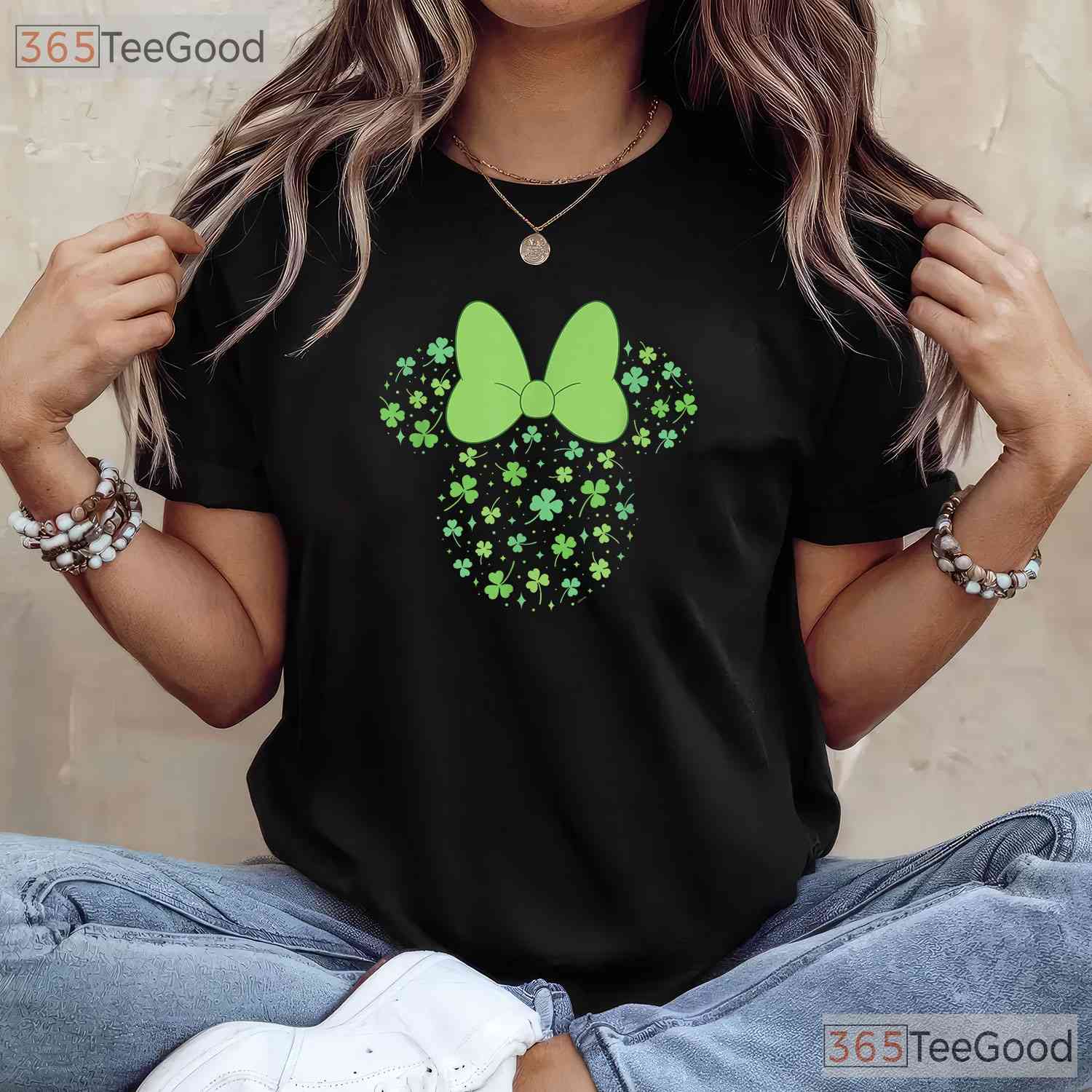 Disney Minnie Mouse Icon Shamrock St Patricks Day T-Shirt Cute Disney Tee