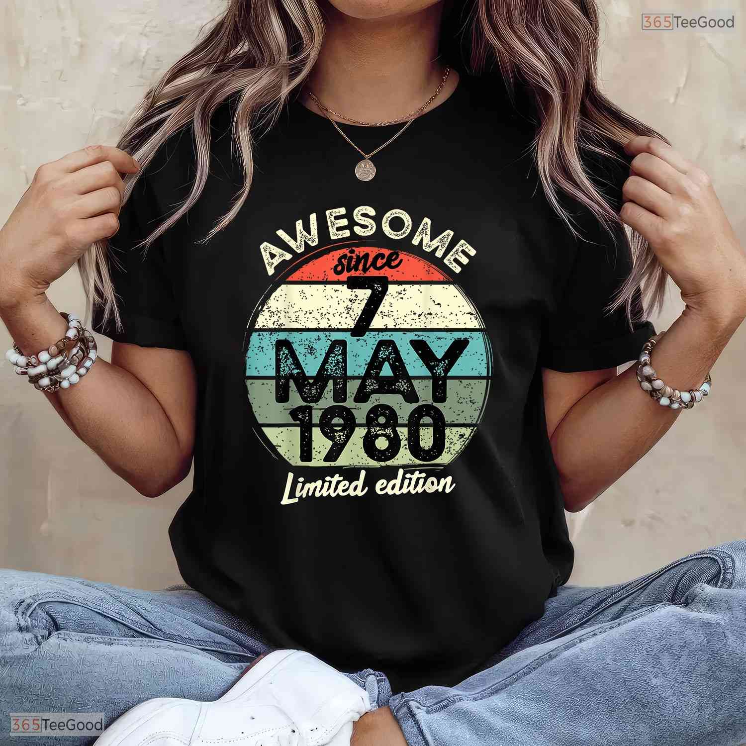 Awesome May 7 1980 46th Birthday T-Shirt- Unique May Birthday Shirt For Him