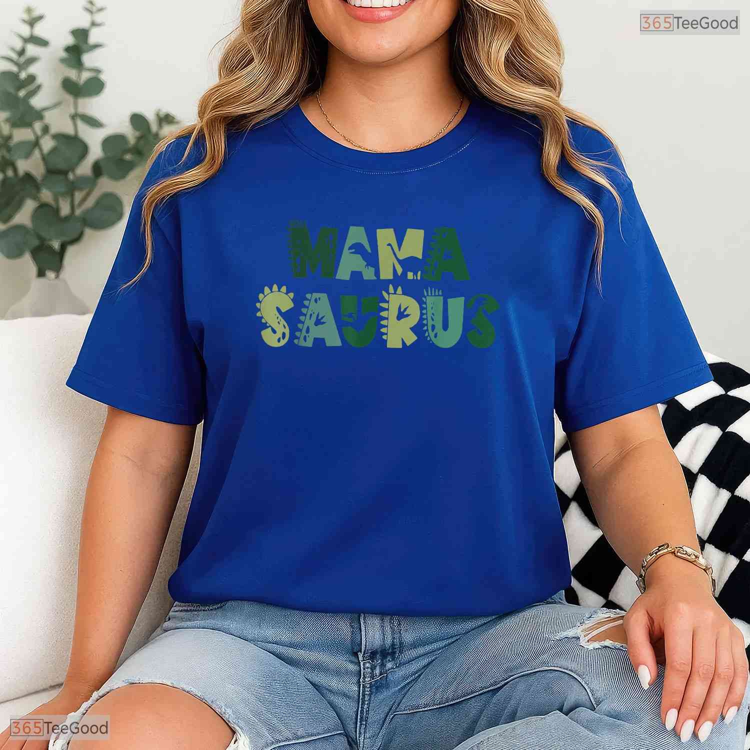 Mama Saurus Dinosaur T-Shirt Funny Three Rex Birthday Mothers Day Gift Idea