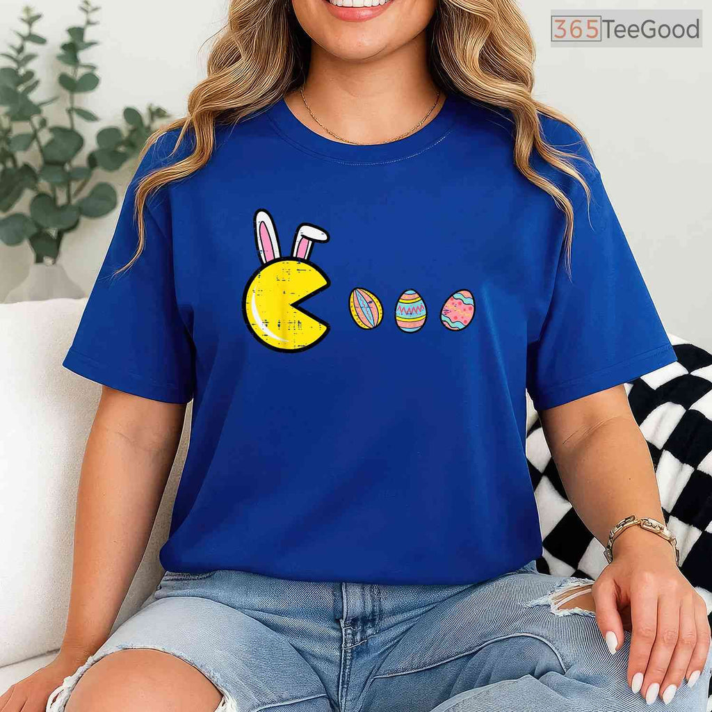 Video Game Eating Easter Eggs Retro Gamer T-Shirt Men Boys Kids Teen Gaming Tee