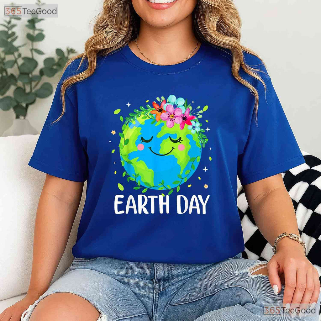 Floral Earth Day 2026 T-Shirt Gifts Unisex Adults Kids Modern Botanical Nature Tee