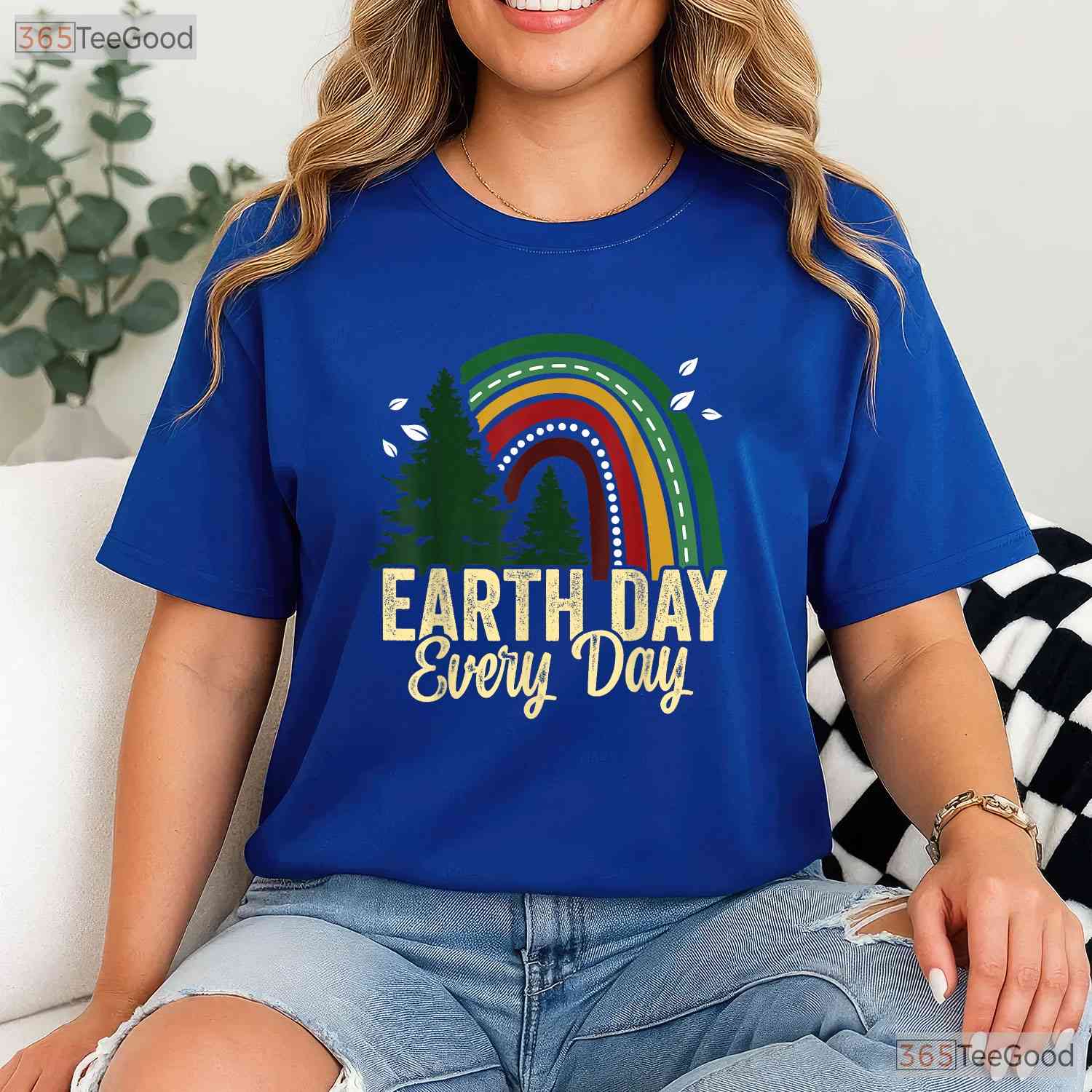 Earth Day Everyday Awareness Planet T-Shirt Animal Men Women Kids Nature Supporter
