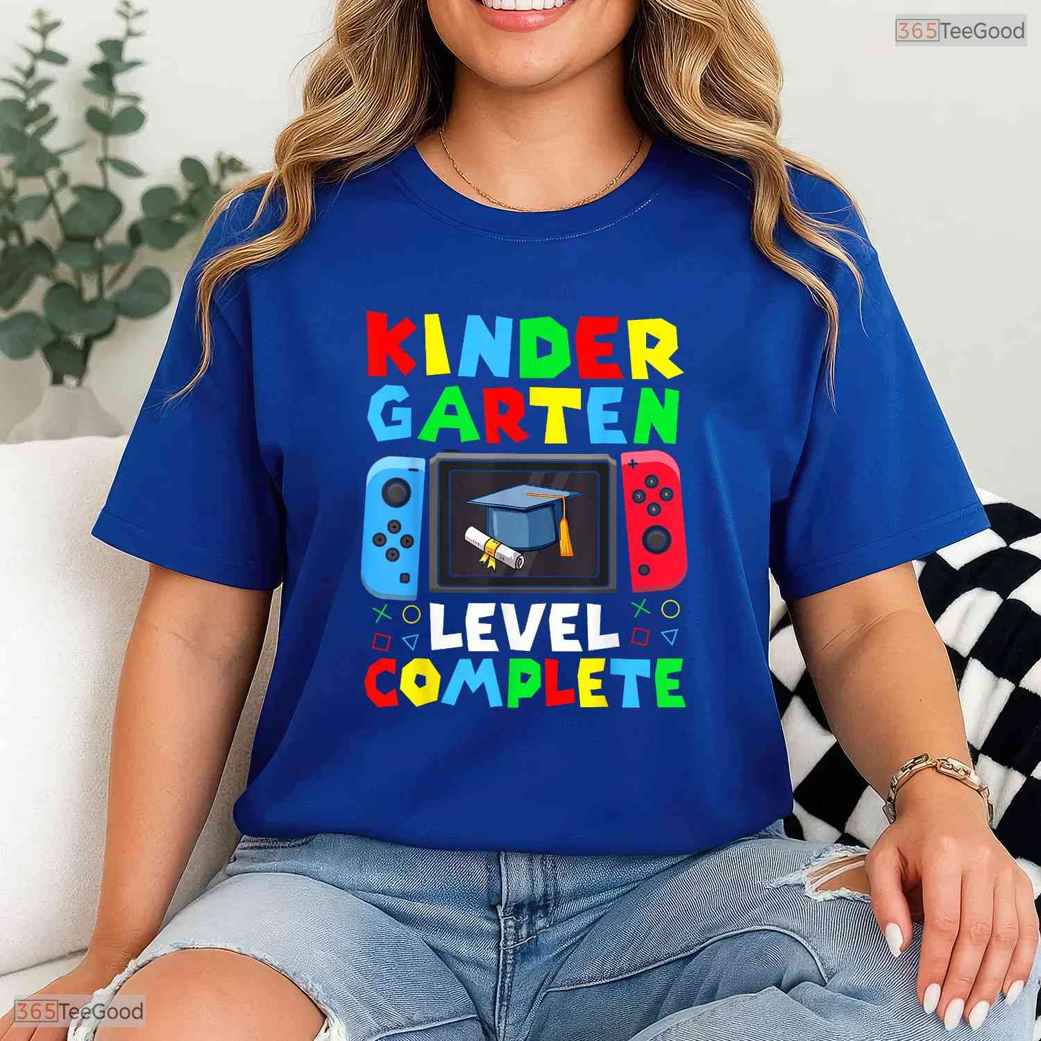 Level Up Senior Video Gamer Boys Graduation Class Of 2026 Celebration T-Shirt