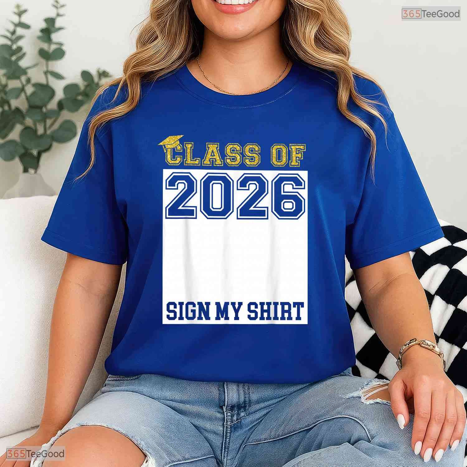 Interactive Class Of 2026 Sign My Shirt Senior Graduation Party T-Shirt