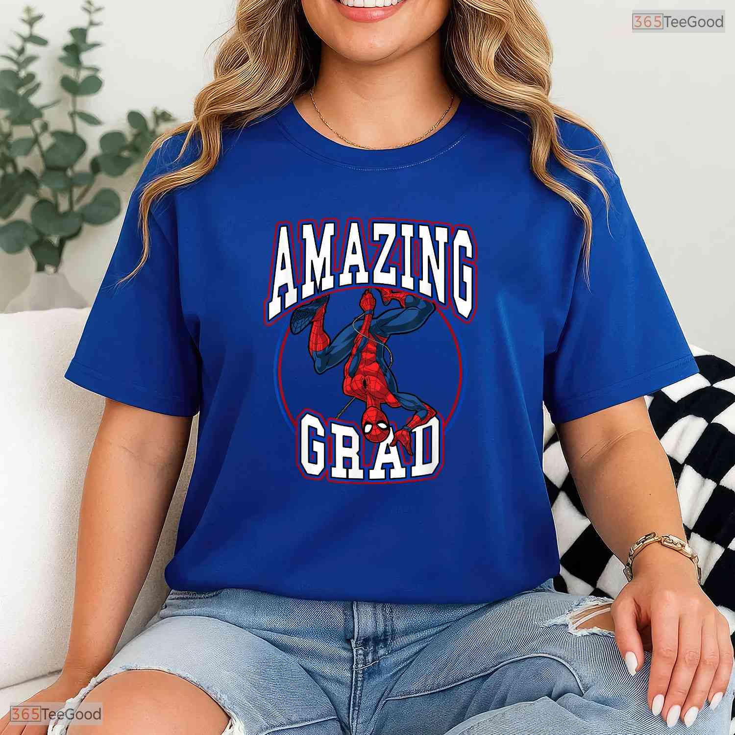 Comic Book Hero Style Amazing Grad Big Chest Logo Senior Party T-Shirt