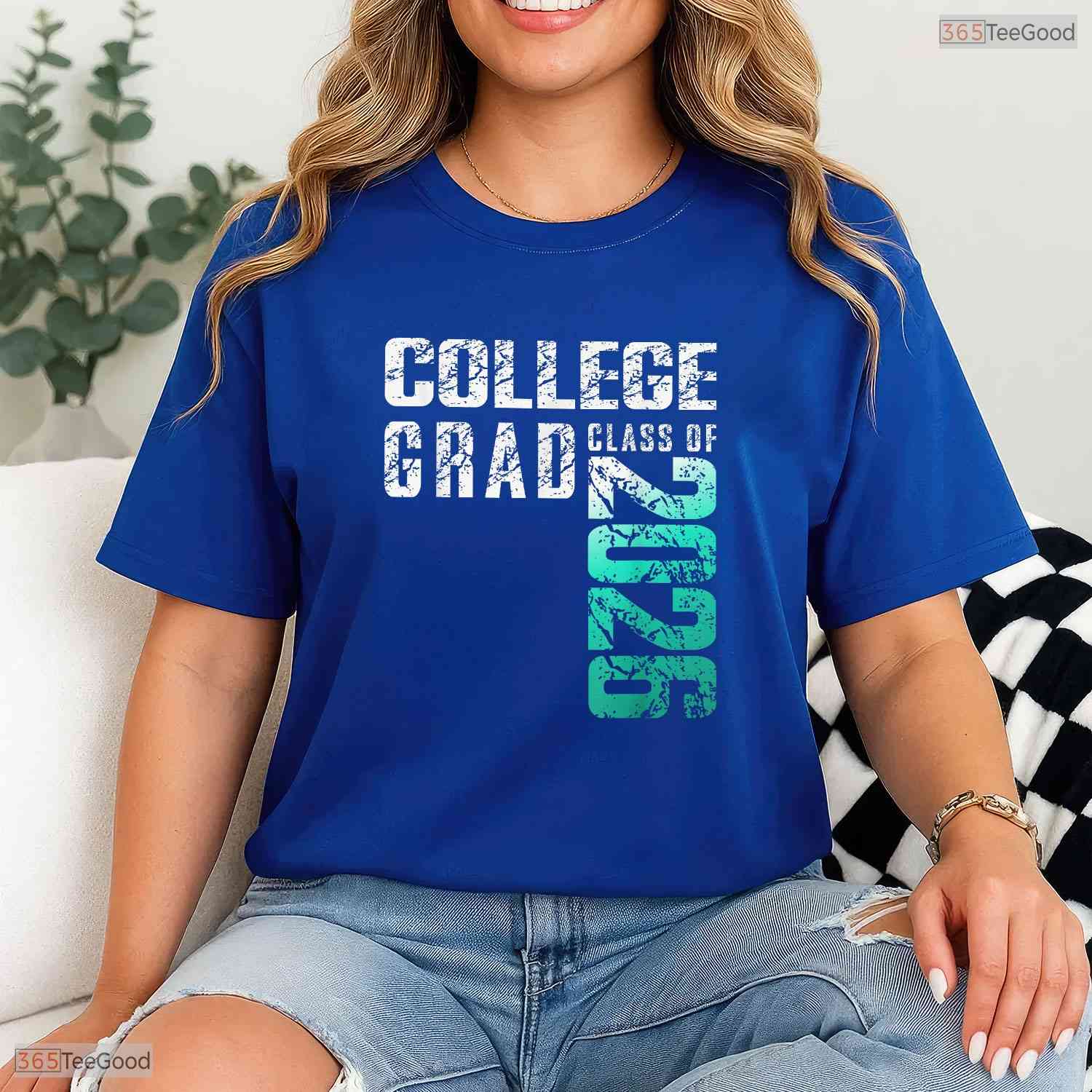 Official College Grad Class Of 2026 University Bachelor Degree Graduation T-Shirt