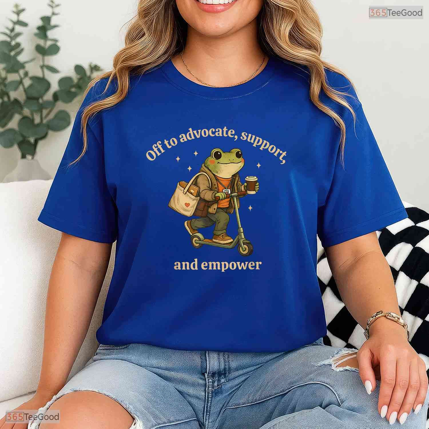 Off To Advocate Support Empower Funny Frog Social Worker Graduation T-Shirt