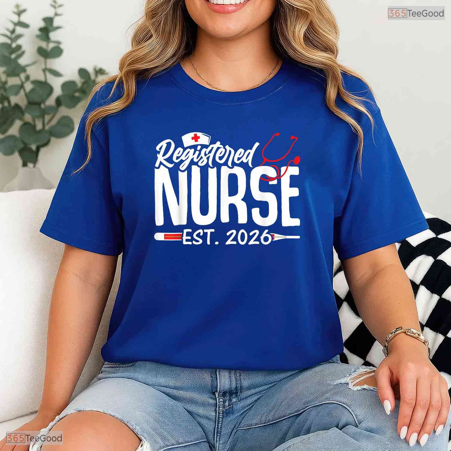 Graduate Registered Nurse Est 2026 Nursing School Medical Degree RN T-Shirt