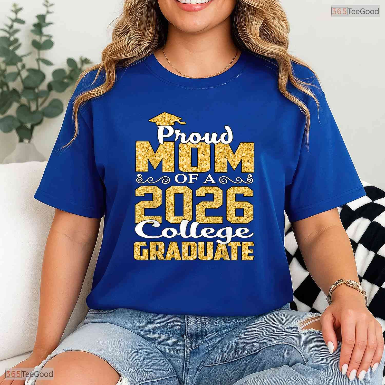 Proud Mom Of A 2026 College Graduate University Commencement Family T-Shirt