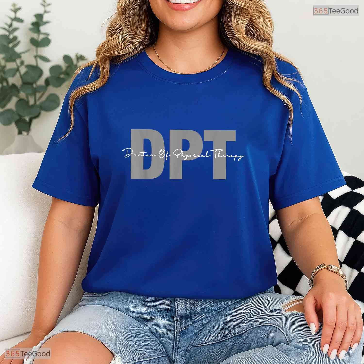 Doctor Of Physical Therapy DPT Medical Student College Degree Graduation T-Shirt