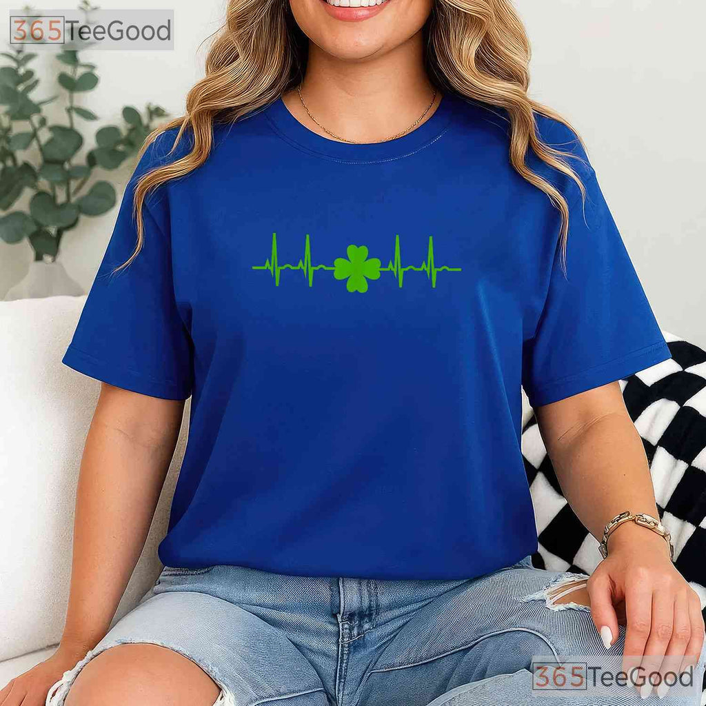 Nurse EKG Heartbeat Shamrock St Patricks Day T-Shirt RN Cardiac Medical Tee