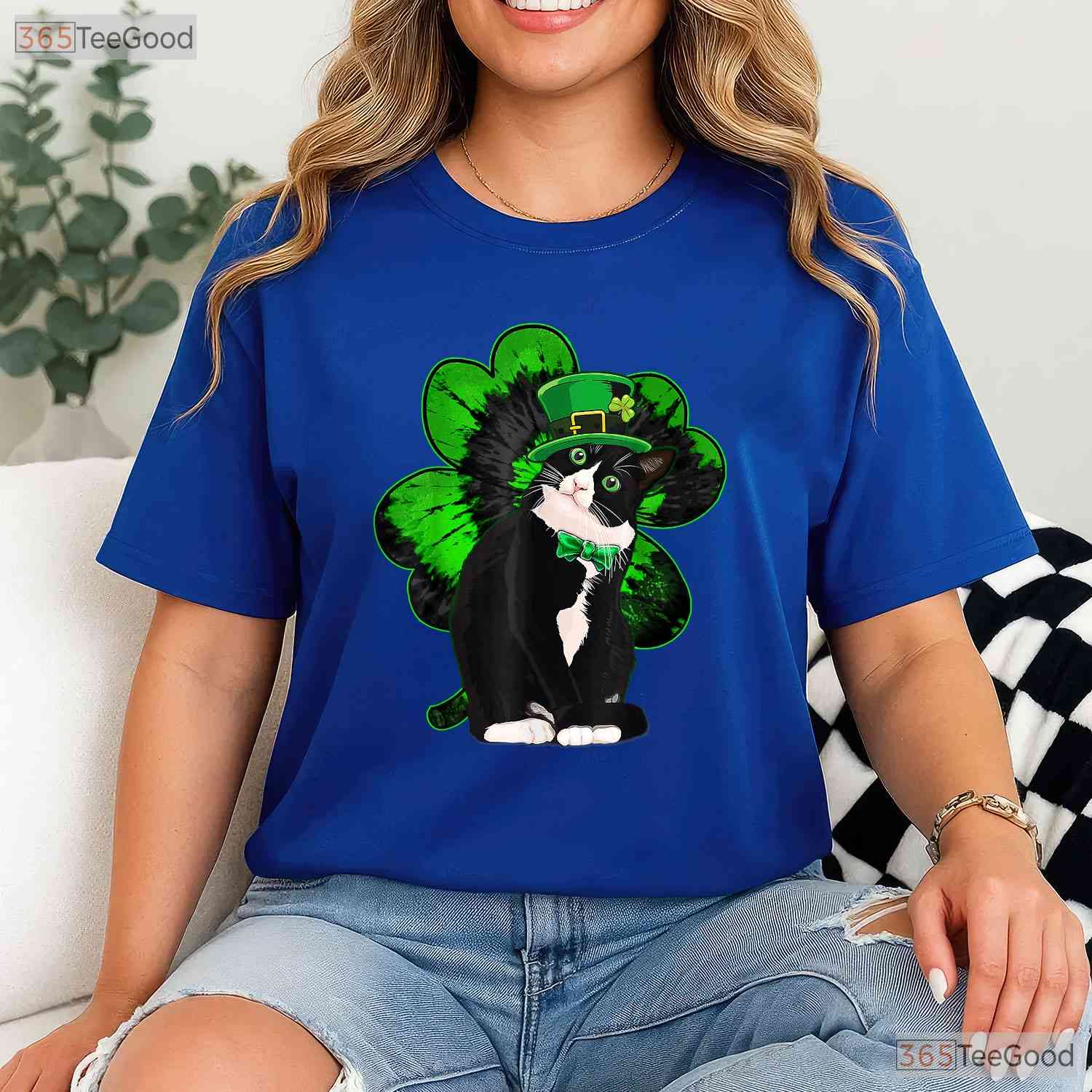 Funny St Catricks Day T-Shirt Cute Cat Leprechaun Hat Irish Pet Lover Tee
