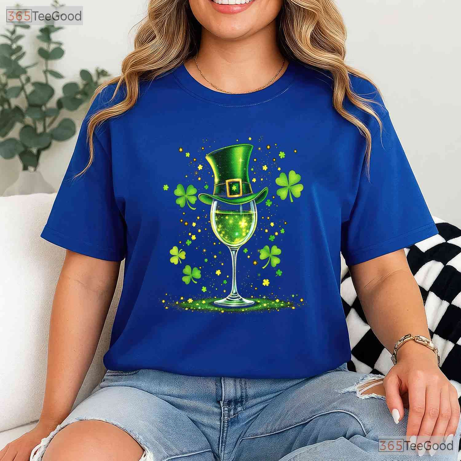 Irish Shamrock Wine Glass St Patricks Day T-Shirt Funny Drinking Women Tee
