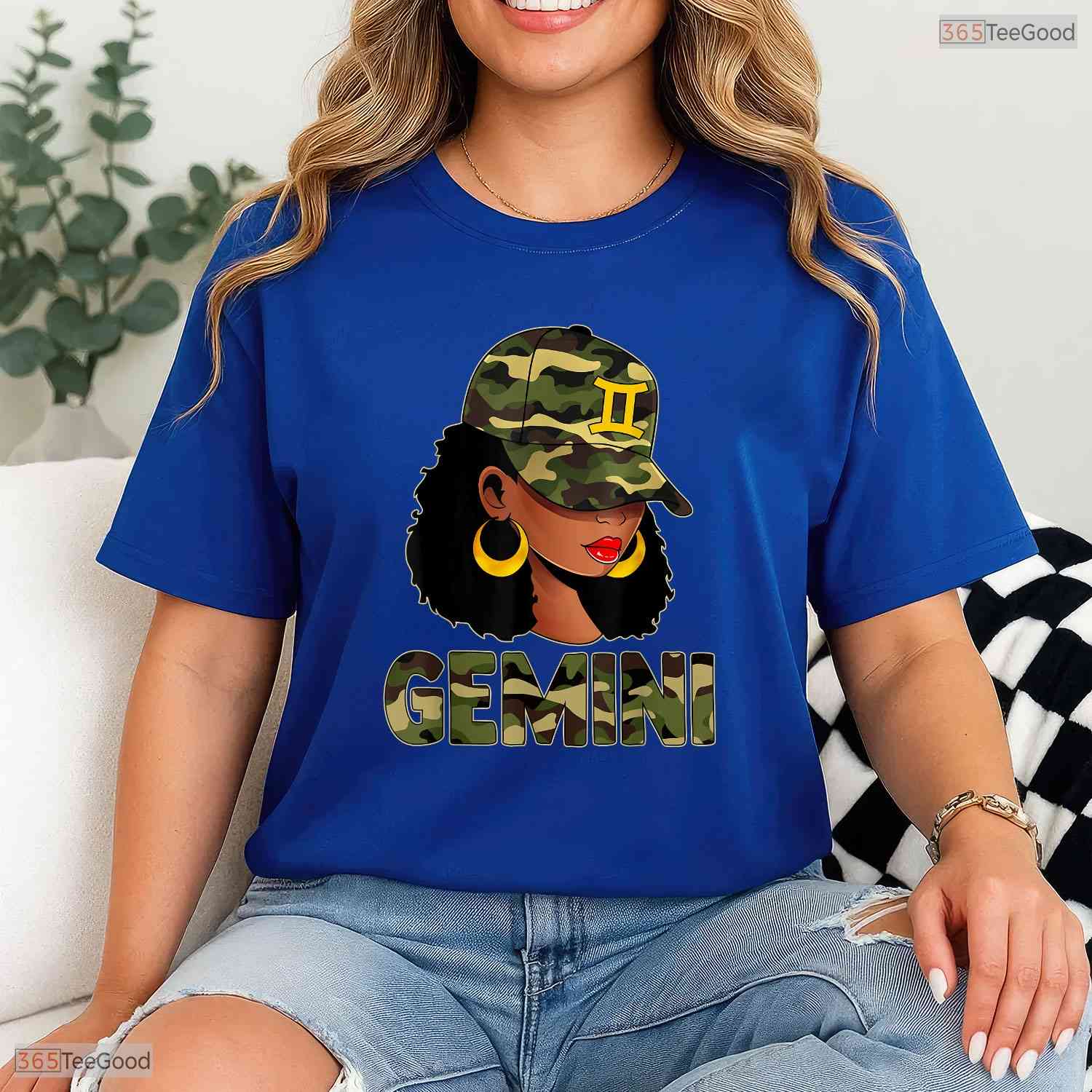 Black Gemini Queen Camouflage Zodiac Sign Born In May Birthday T-Shirt Gift