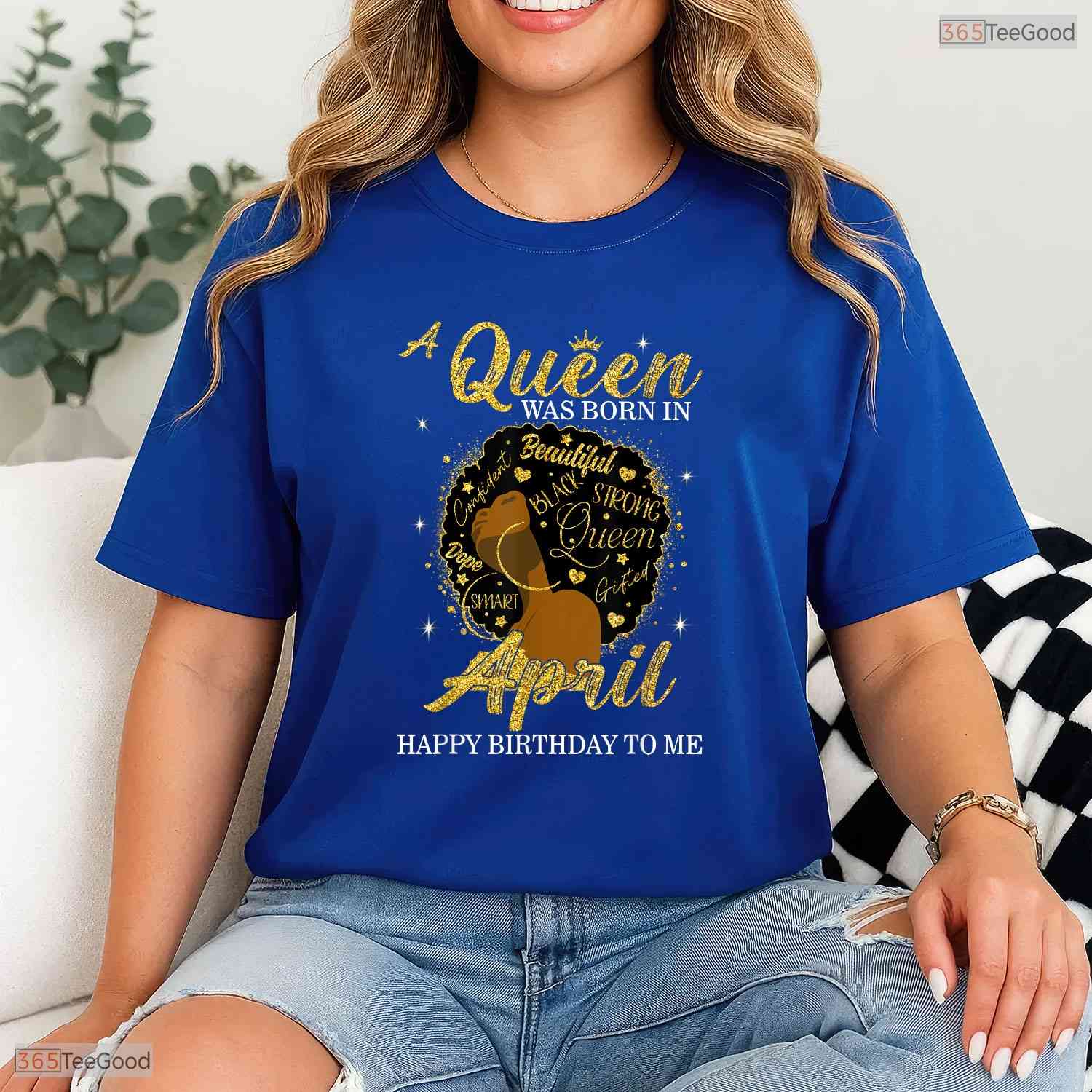 A Beautiful Queen Was Born In May Birthday T-Shirt For Black Women And Girls