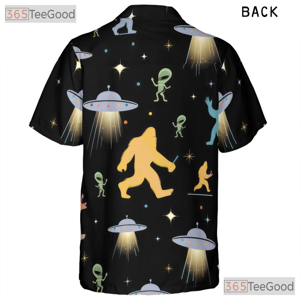 Bigfoot Alien UFO Hawaiian Shirt - Unisex Cryptid Space Sasquatch Tee