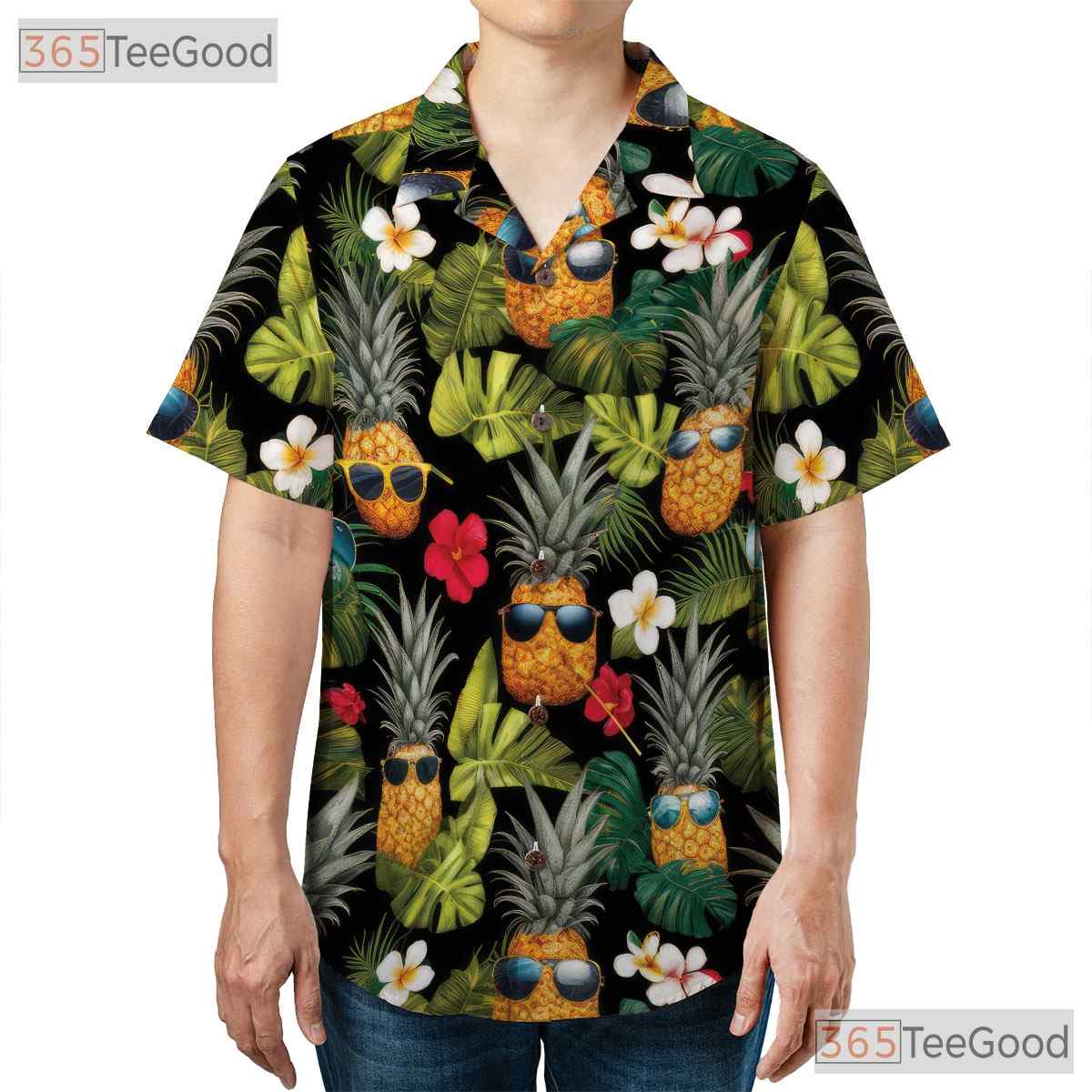 Black Tropical Pineapples Sunglasses Aloha Hawaiian Tee Unisex Vacation Outfit