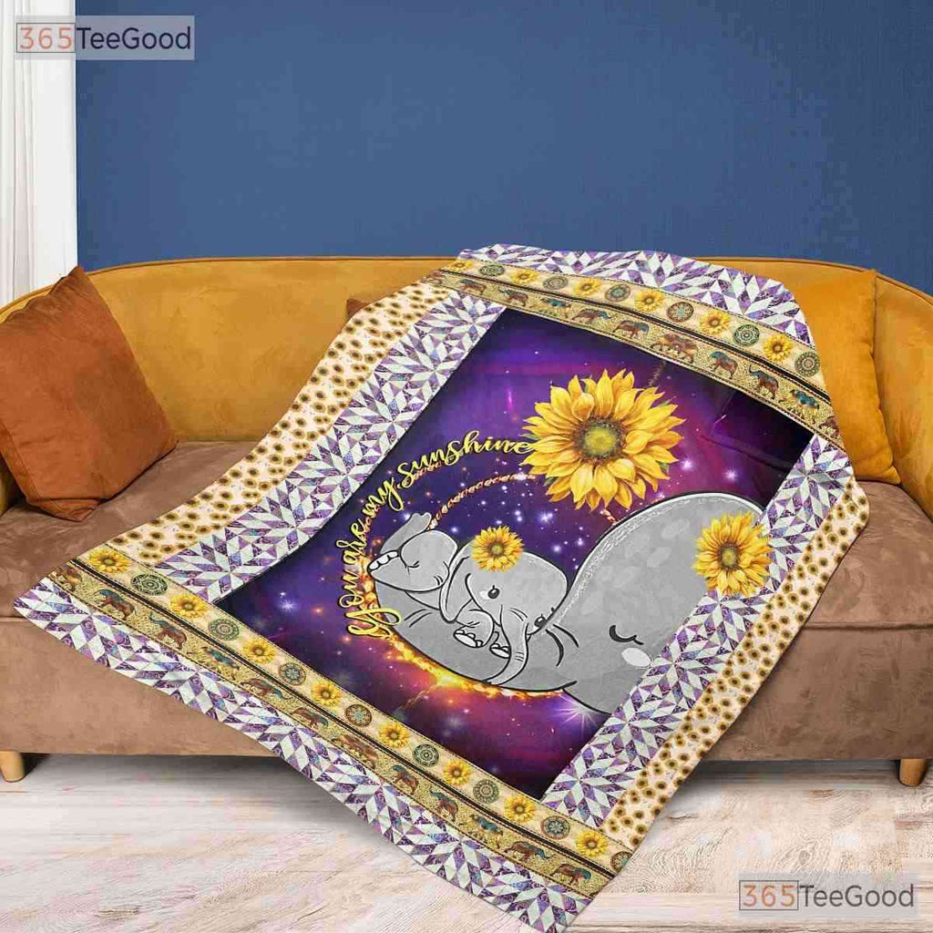 To My Mom Elephant Sunflower Fleece Blanket - Mother Day Quilt Gift From Son