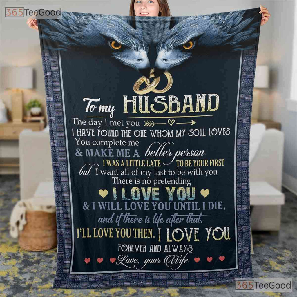 To My Husband Blue Wolf Fleece Blanket - Romantic Quilt Gift from Wife to Him