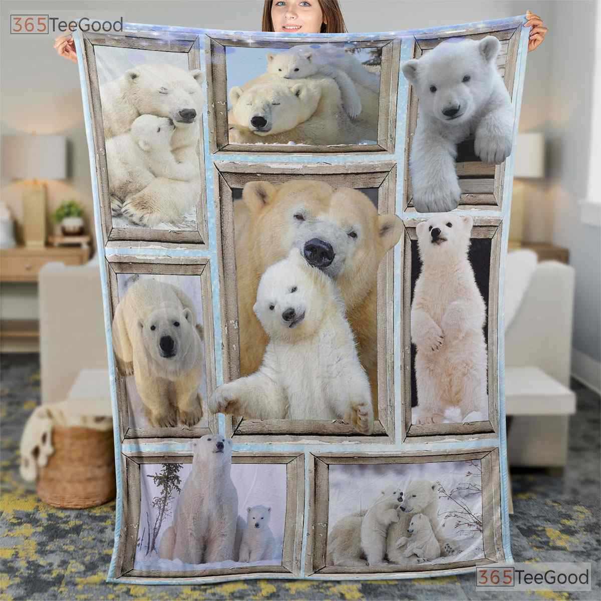 Polar Bear Family Quilt Blanket - Cozy Fleece Blanket Gift for Wildlife Lover