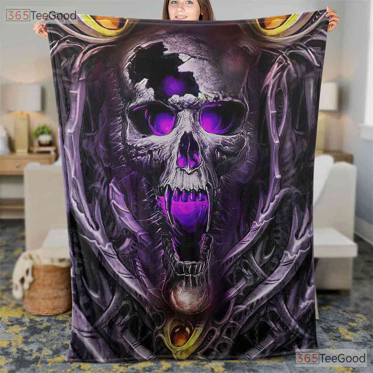 Purple Skull Art Fleece Blanket - Gothic Style Quilt Gift for Dark Decor Lover