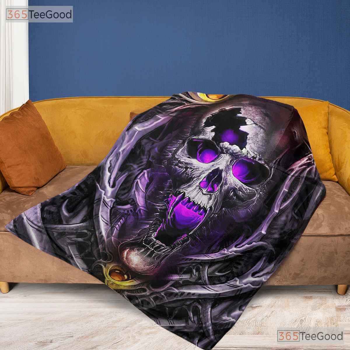 Purple Skull Art Fleece Blanket - Gothic Style Quilt Gift for Dark Decor Lover