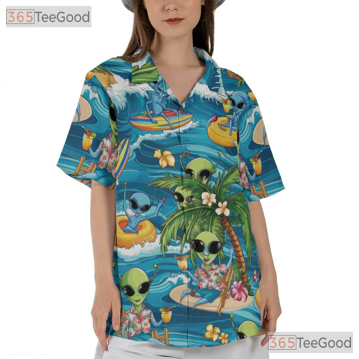 Tropical Alien Hawaiian Shirt - Unisex Funny Surfing Beach Vacation Tee