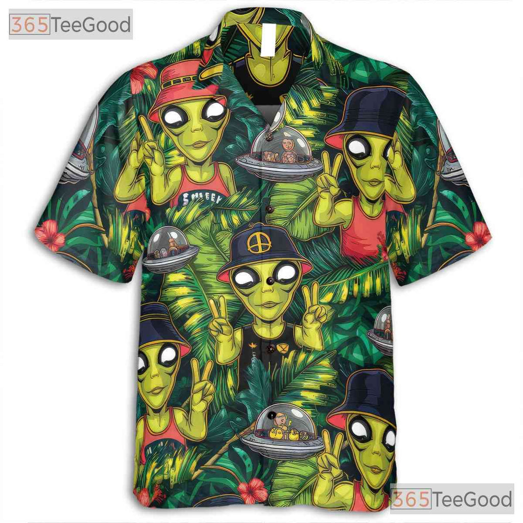 Unisex Tropical UFO Alien Hawaiian Shirt - Retro Sci-Fi Beach Party Tee