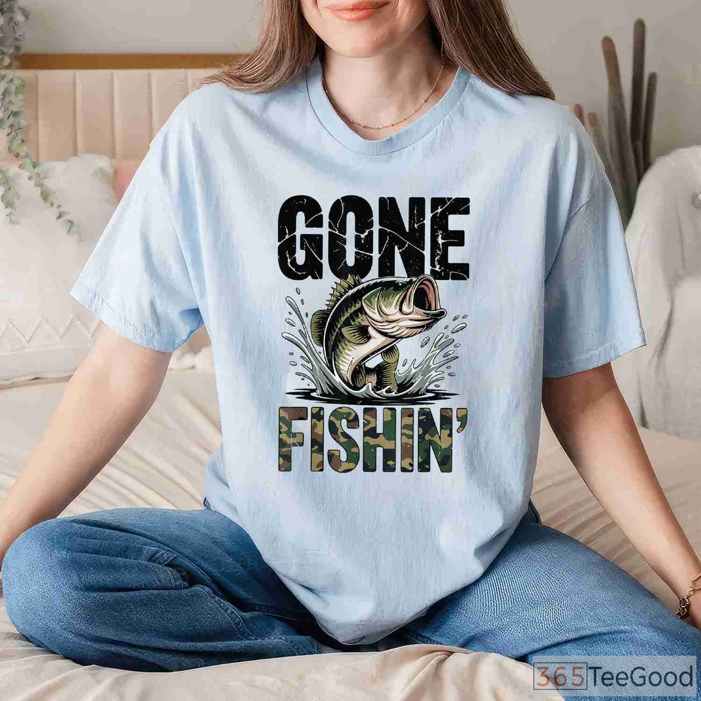 American Flag Camo Bass Fishing Shirt - Funny Dad Joke Tee for Men & Youth