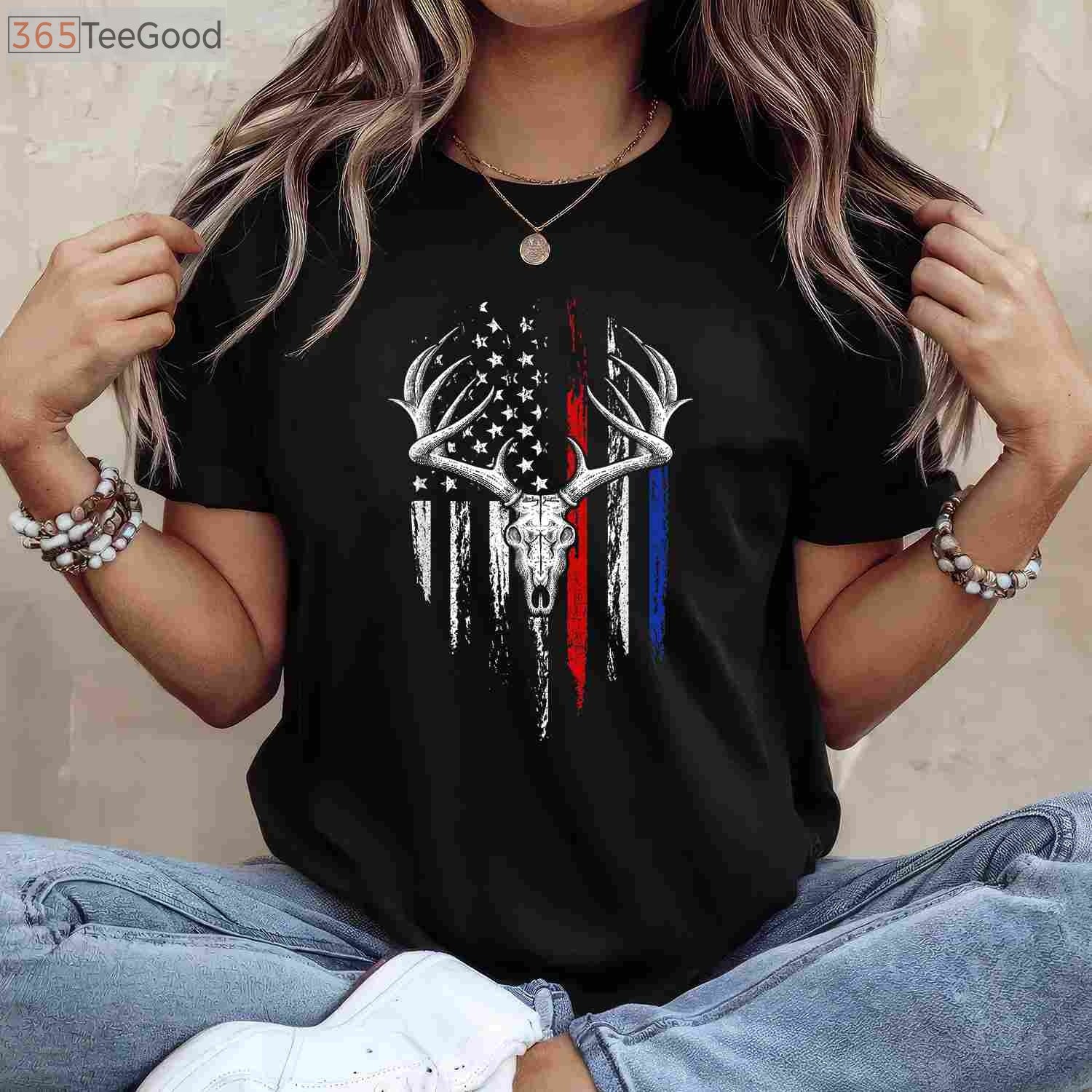 American Flag Bowhunting Shirt, Whitetail Deer Hunter Archery Lover Gift Tee