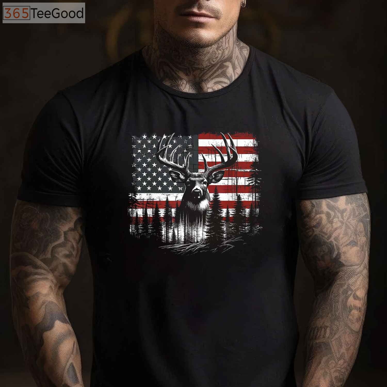 American Flag Deer Hunting T-Shirt - Whitetail Buck Antlers Hunter Gift