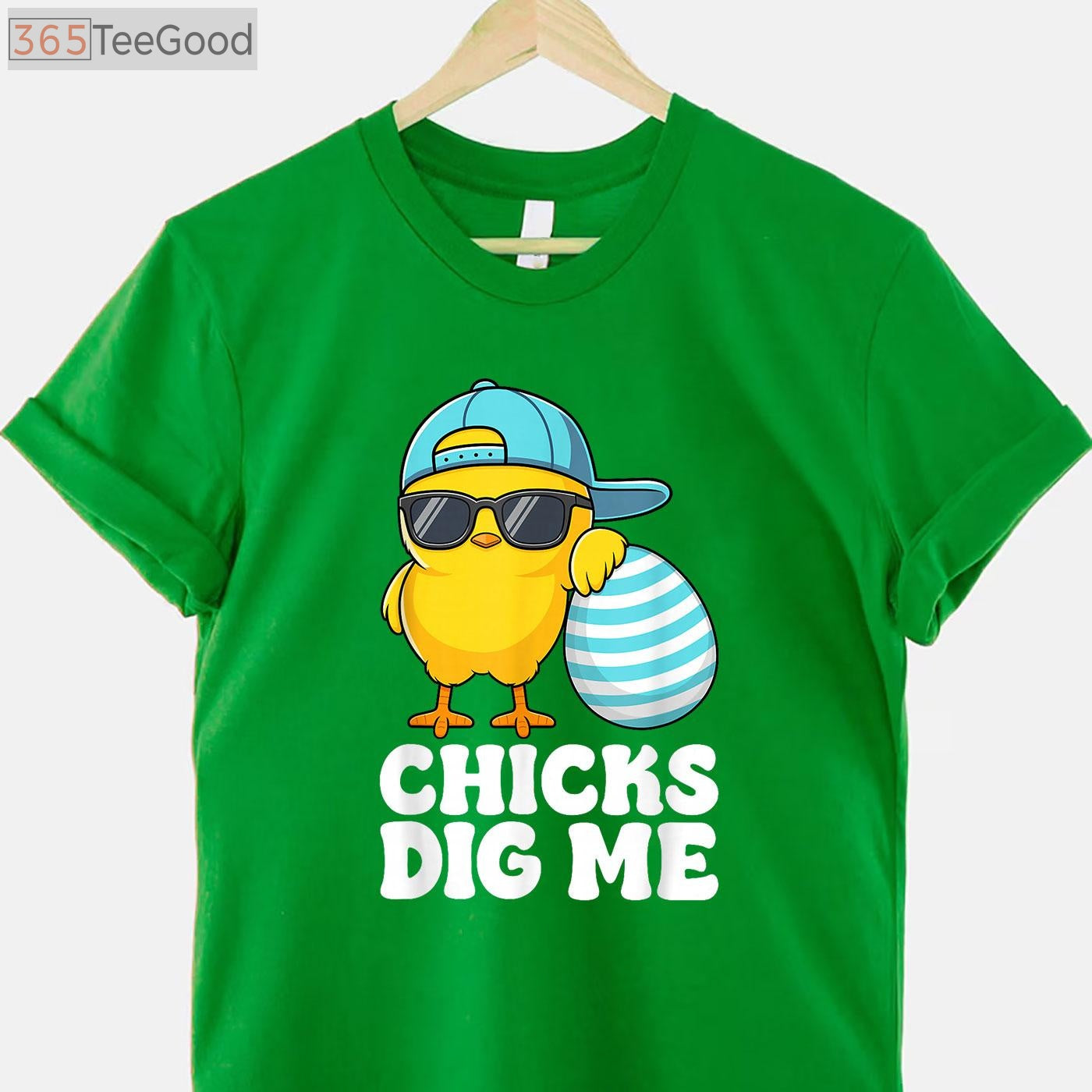 Chicks Dig Me Easter T-Shirt, Funny Easter Shirt for Toddler Boys Men Happy Easter Tee